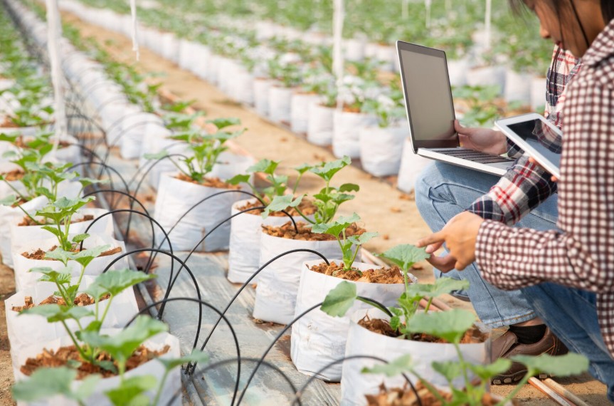 Beneficios energéticos de la bomba solar frente a la eléctrica